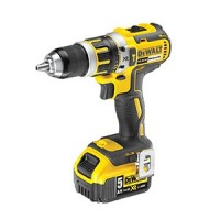 DEWALT DCD737P2 ŞARJLI DARBELİ MATKAP 14.4 V 5.0 Ah Li-lon (çift akü)